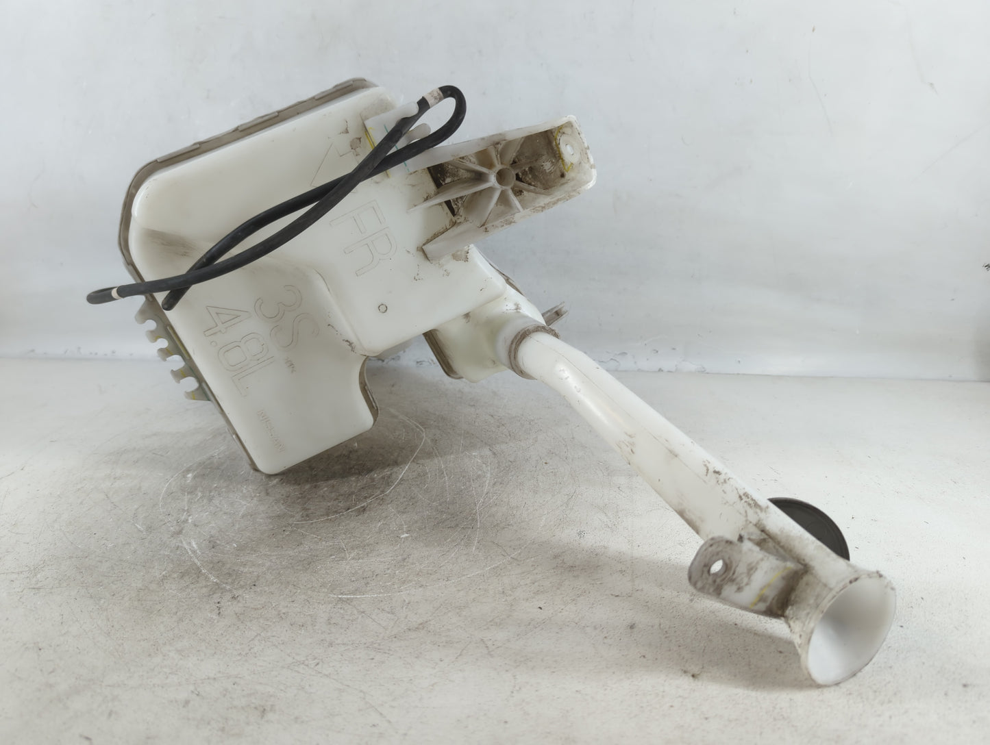 2013-2015 Nissan Sentra Windshield Washer Fluid Reservoir Bottle Oem - Oemusedautoparts1.com