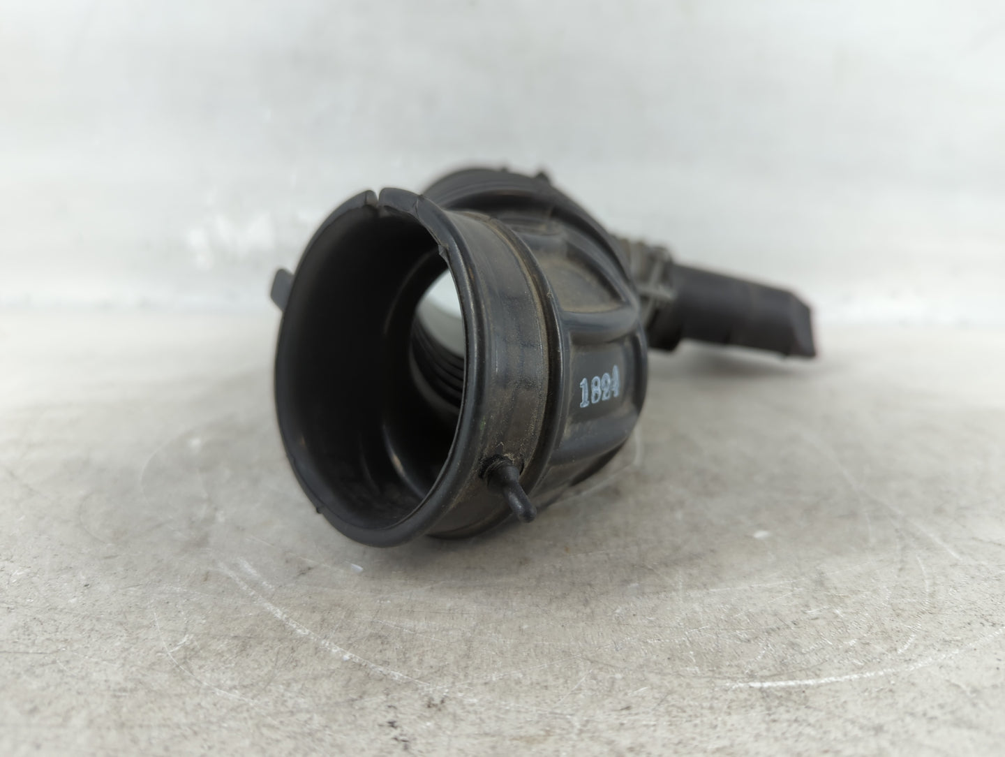 2014 Nissan Sentra Air Cleaner Intake Duct Hose Tube - Oemusedautoparts1.com