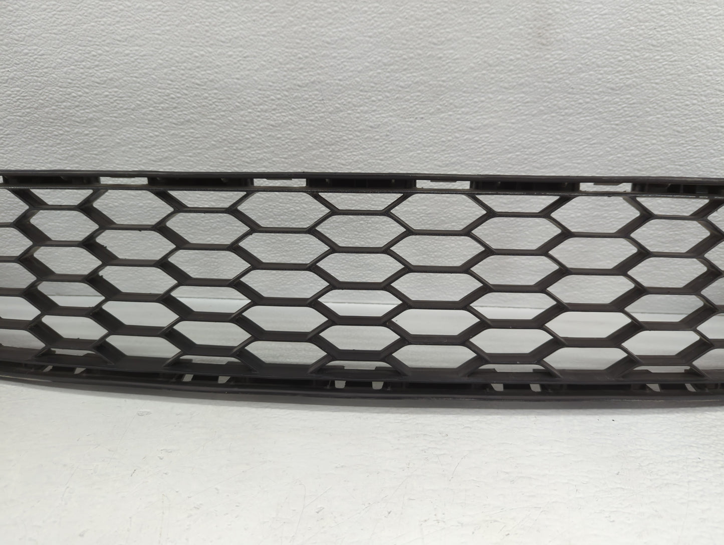 2013-2015 Nissan Sentra Front Grille Bumper Not Included - Oemusedautoparts1.com