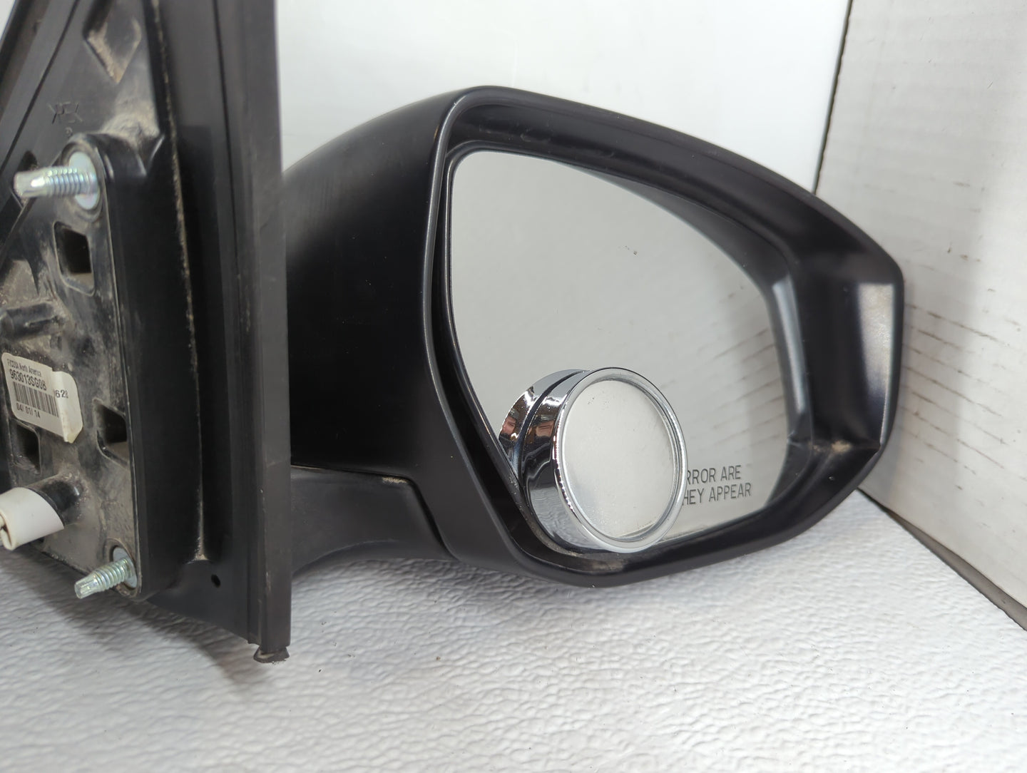 2013-2015 Nissan Sentra Passenger Side View Mirror - Right Door Mirror OEM Used - Oemusedautoparts1.com