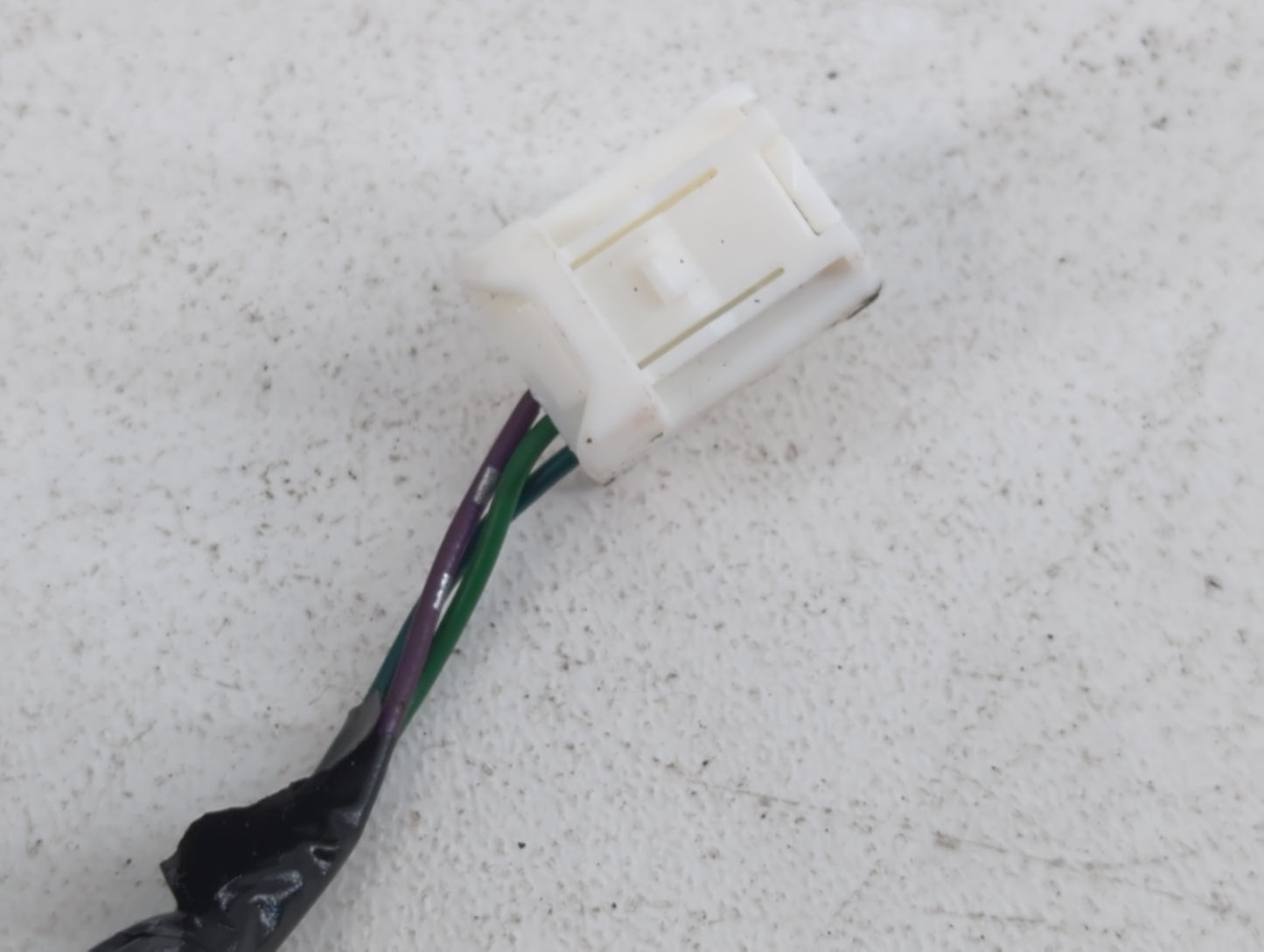 2013-2015 Nissan Sentra Passenger Side View Mirror - Right Door Mirror OEM Used - Oemusedautoparts1.com