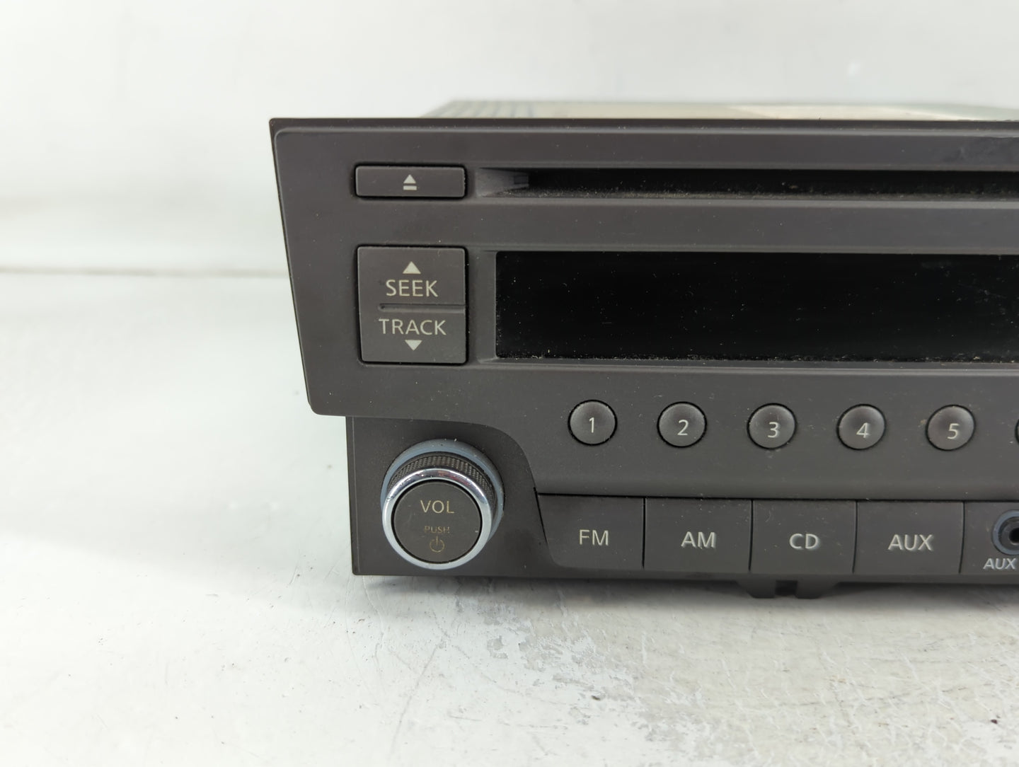 2013-2014 Nissan Sentra Radio AM FM Cd Player Receiver Replacement P/N:28185 3RA2A Fits Fits 2013 2014 OEM Used Auto Parts -