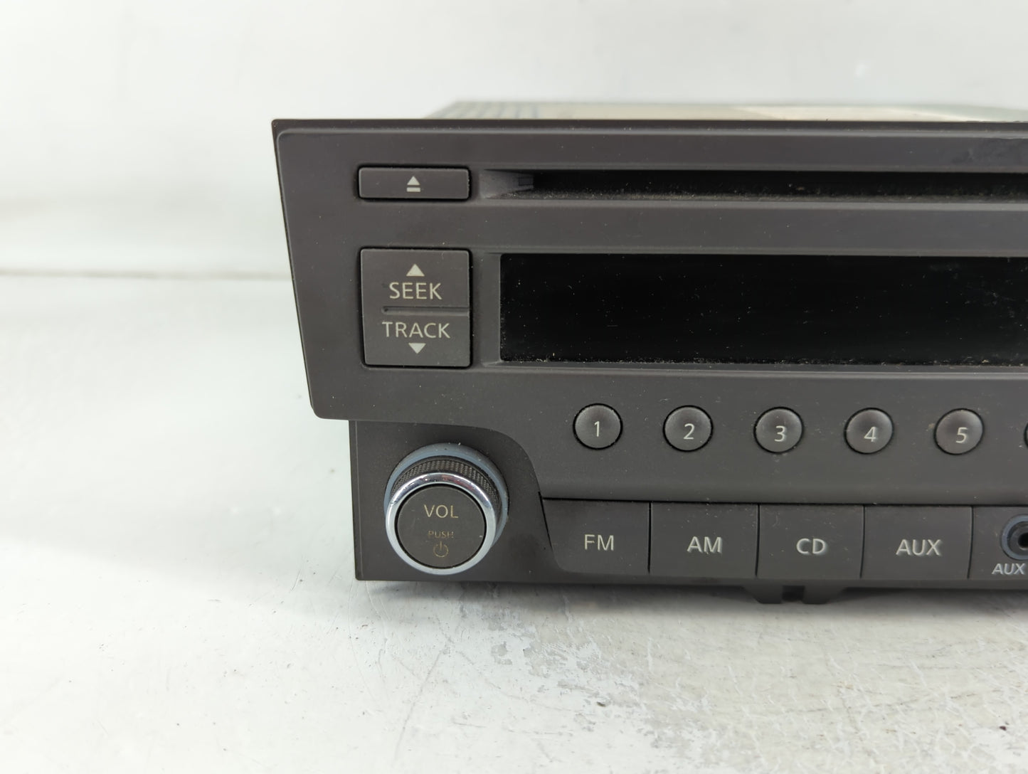 2013-2014 Nissan Sentra Radio AM FM Cd Player Receiver Replacement P/N:28185 3RA2A Fits Fits 2013 2014 OEM Used Auto Parts -