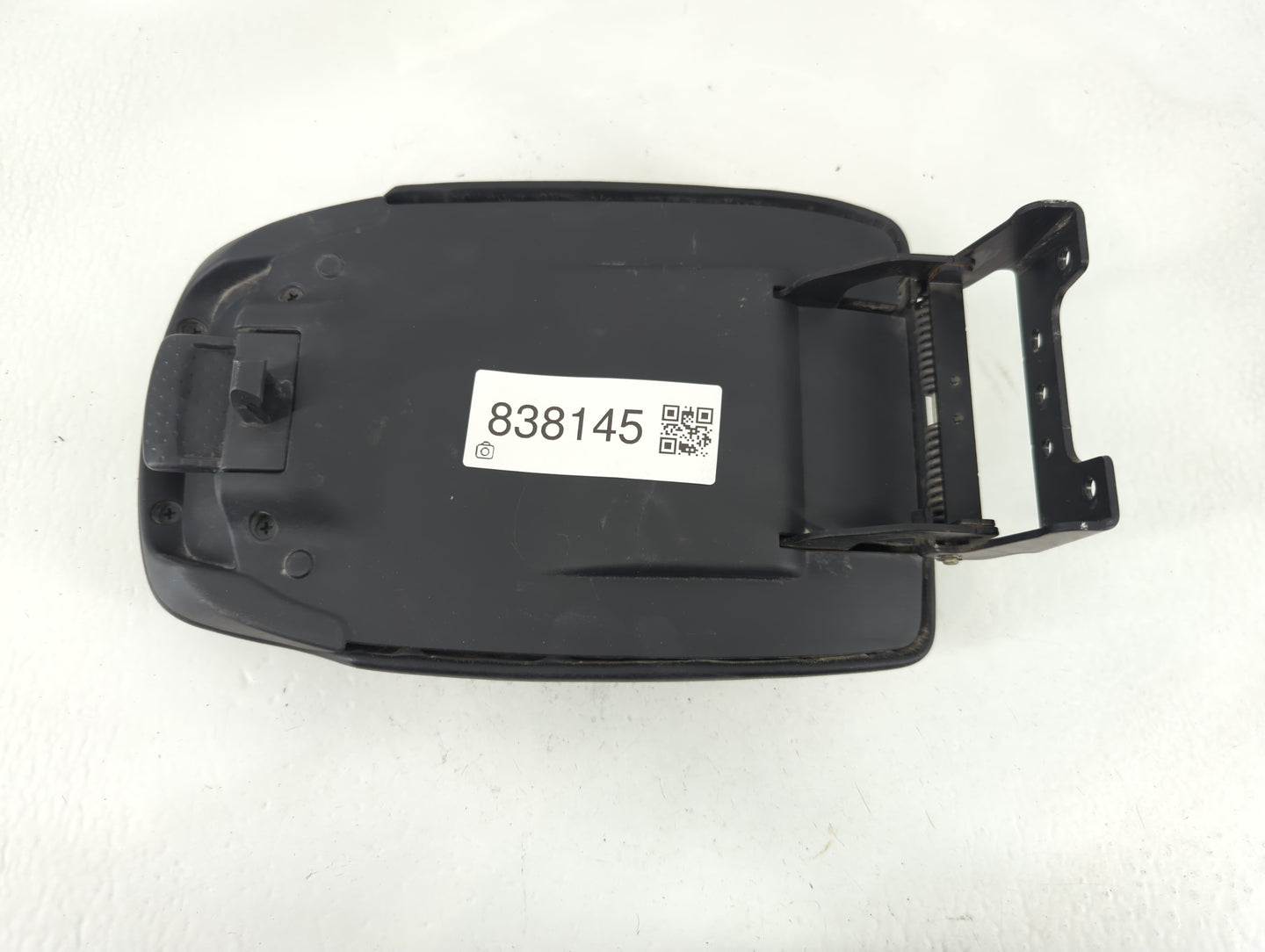 2014 Nissan Sentra Center Console Armrest Cover Lid P/N:M12 Fits OEM Used Auto Parts - Oemusedautoparts1.com