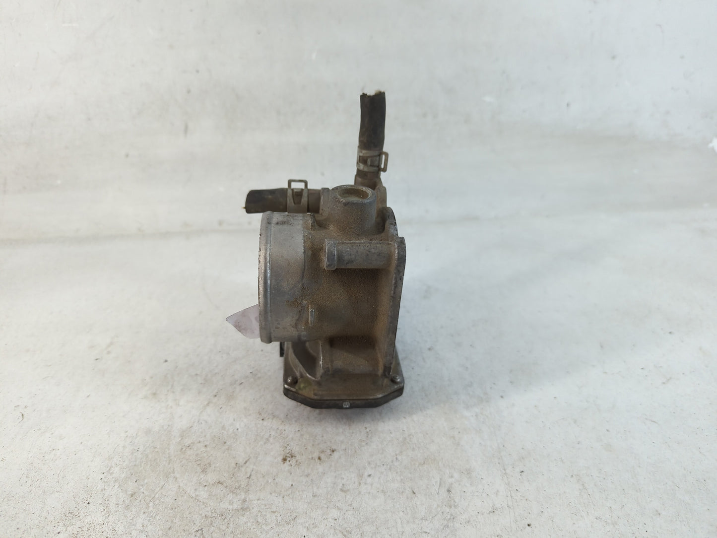 2013-2019 Nissan Sentra Throttle Body P/N:3RA60-01 A Fits Fits 2013 2014 2015 2016 2017 2018 2019 OEM Used Auto Parts - Oemu