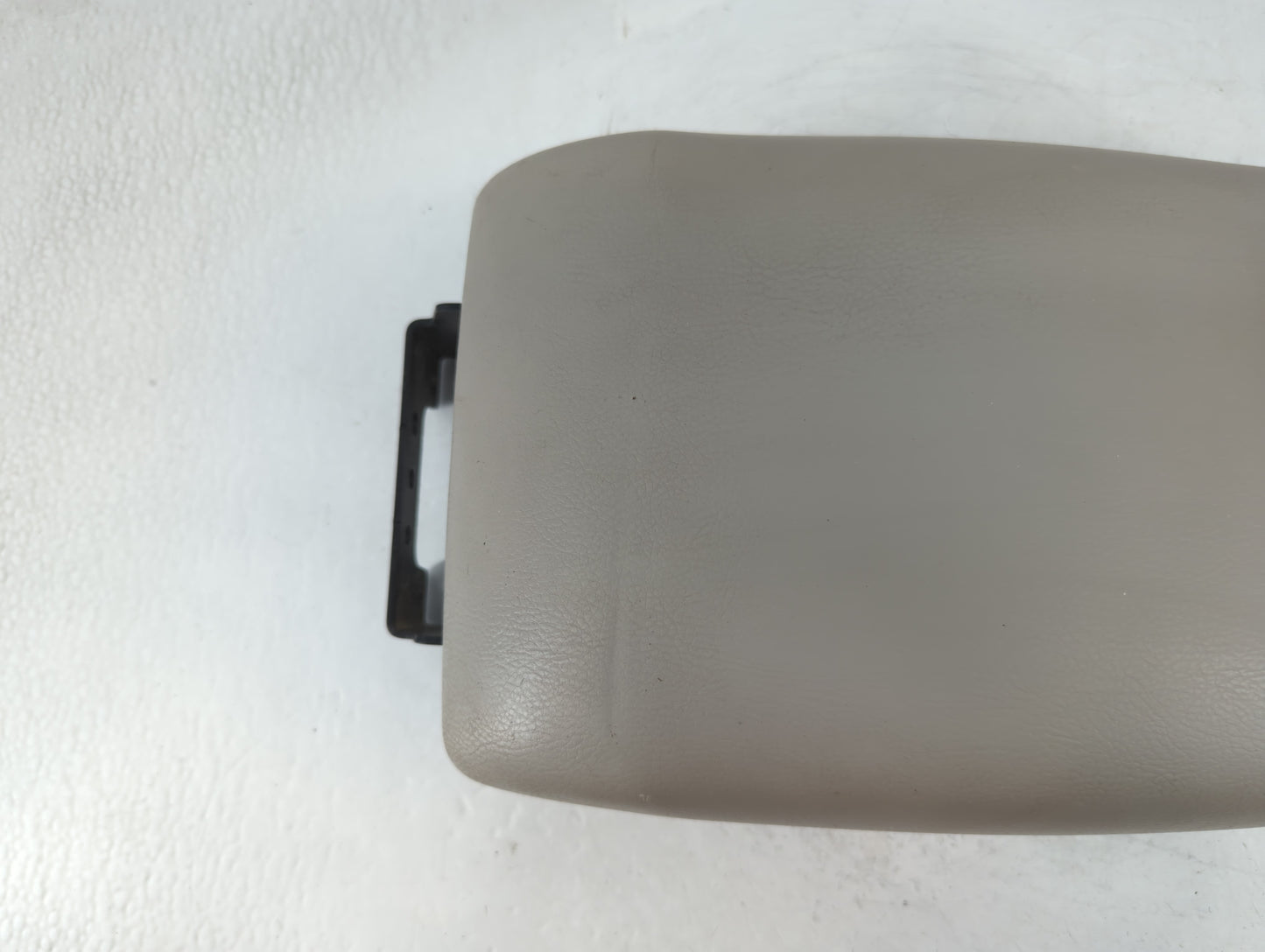 2013-2016 Nissan Sentra Center Console Armrest Cover Lid P/N:M12 Fits Fits 2013 2014 2015 2016 OEM Used Auto Parts - Oemused