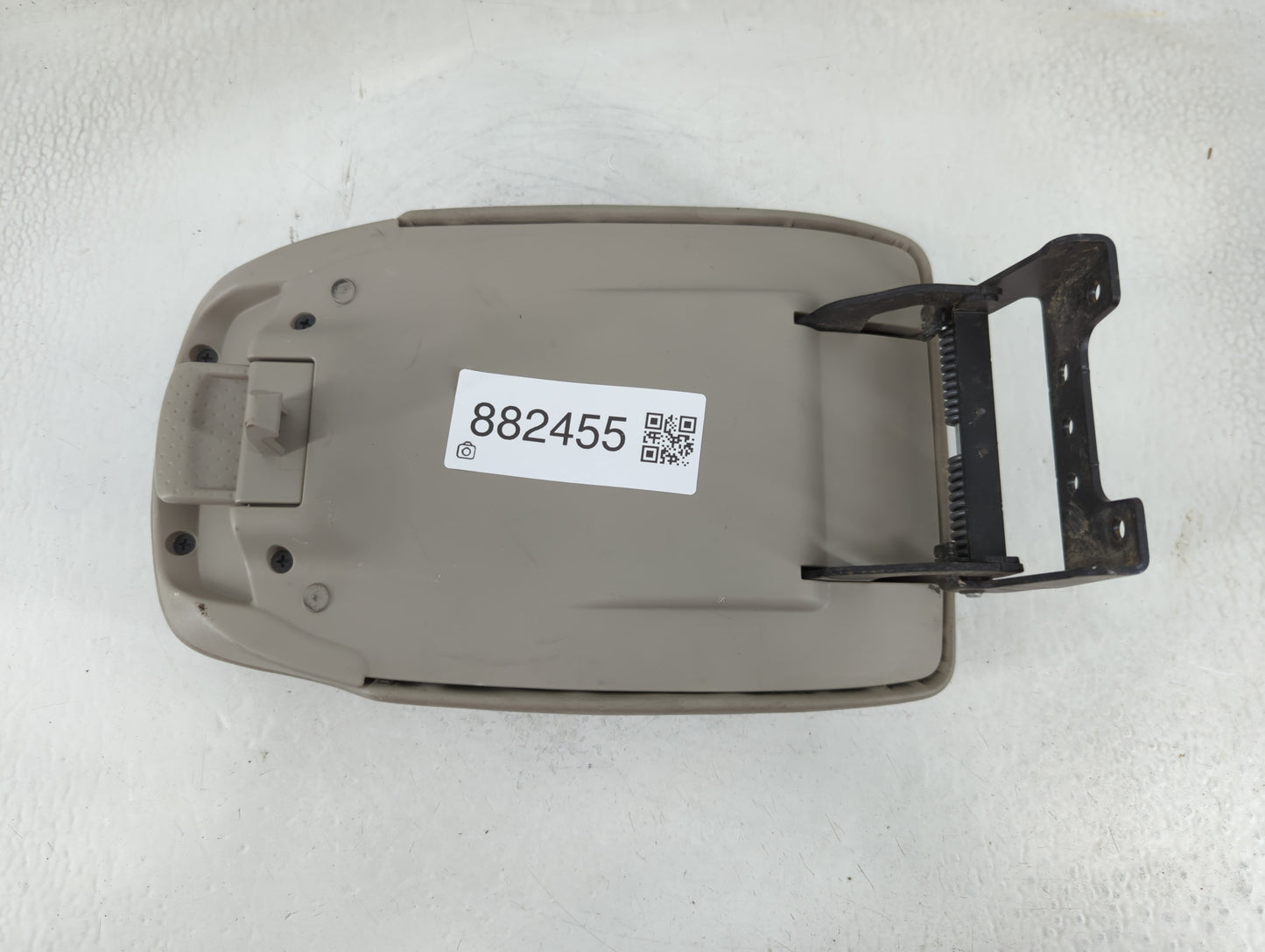 2013-2016 Nissan Sentra Center Console Armrest Cover Lid P/N:M12 Fits Fits 2013 2014 2015 2016 OEM Used Auto Parts - Oemused
