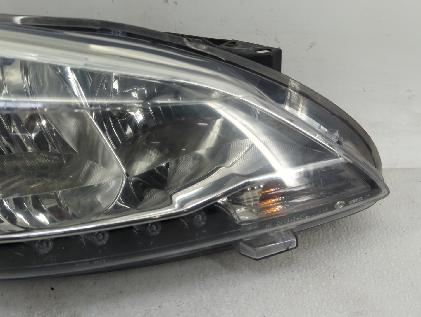 2013-2015 Nissan Sentra Passenger Right Oem Head Light Headlight Lamp - Oemusedautoparts1.com