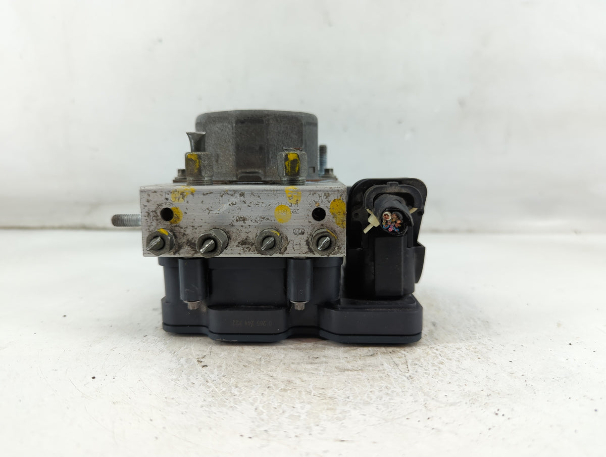 2014-2015 Nissan Sentra Anti-Lock Brake ABS Pump Module Actuator OEM P/N:47660-3900C Fits Fits 2014 2015 OEM Used Auto Parts