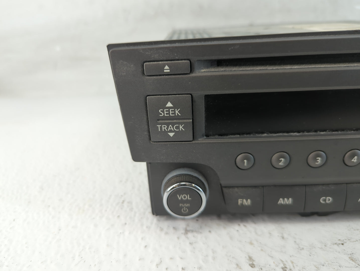 2013-2014 Nissan Sentra Radio AM FM Cd Player Receiver Replacement P/N:28185 3RA2A Fits Fits 2013 2014 OEM Used Auto Parts -