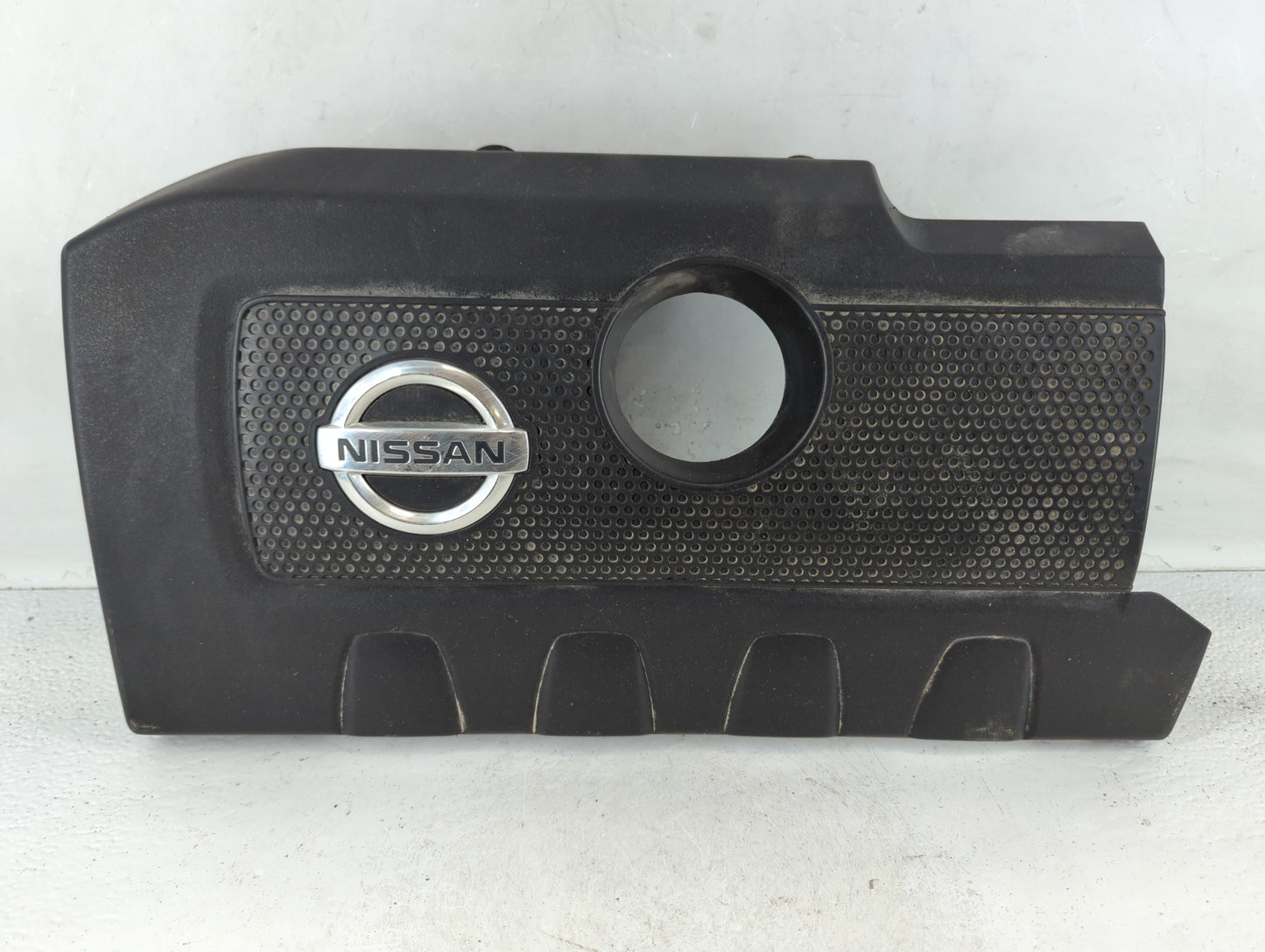 2014 Nissan Sentra Engine Cover - Oemusedautoparts1.com
