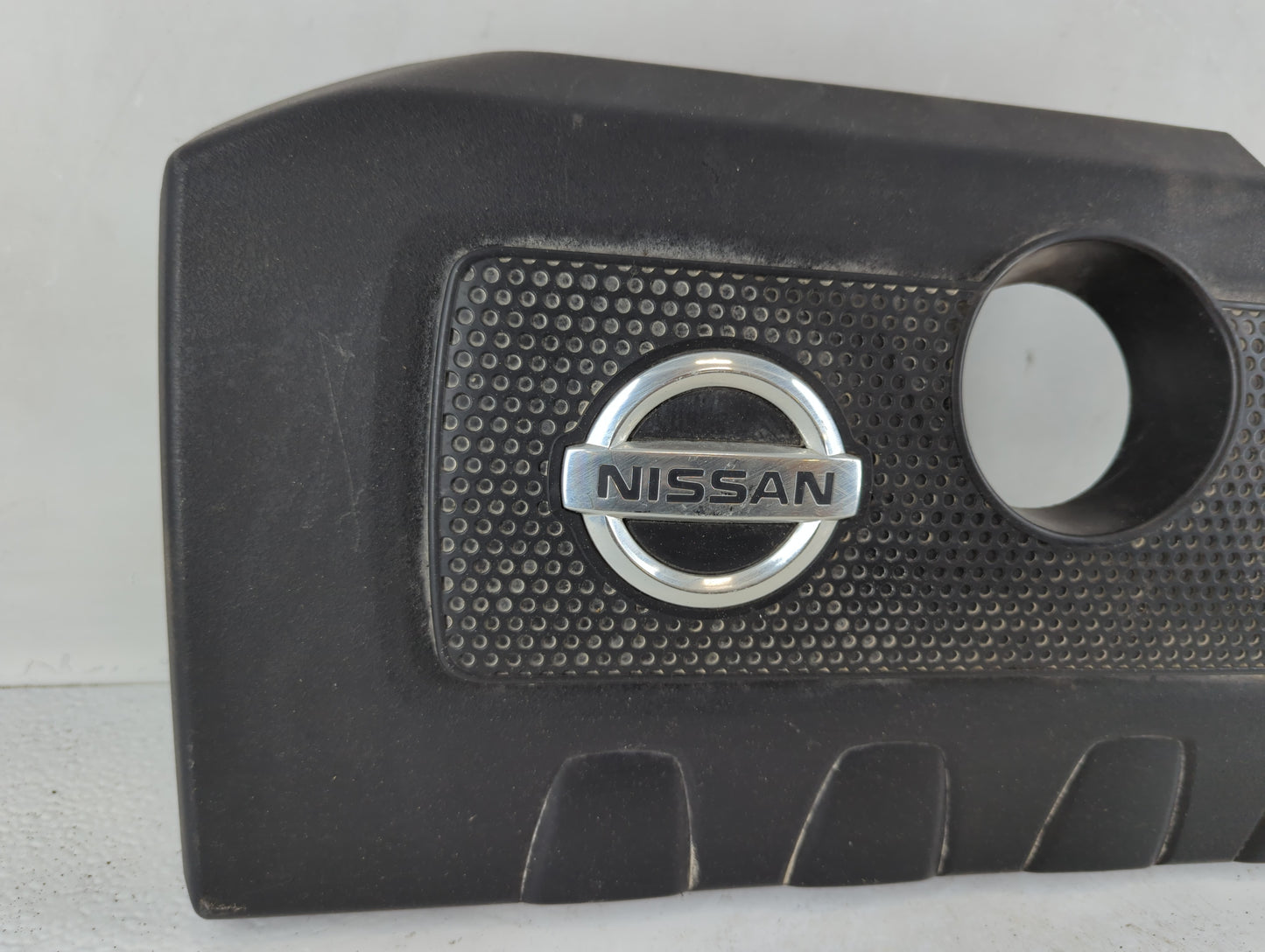 2014 Nissan Sentra Engine Cover - Oemusedautoparts1.com