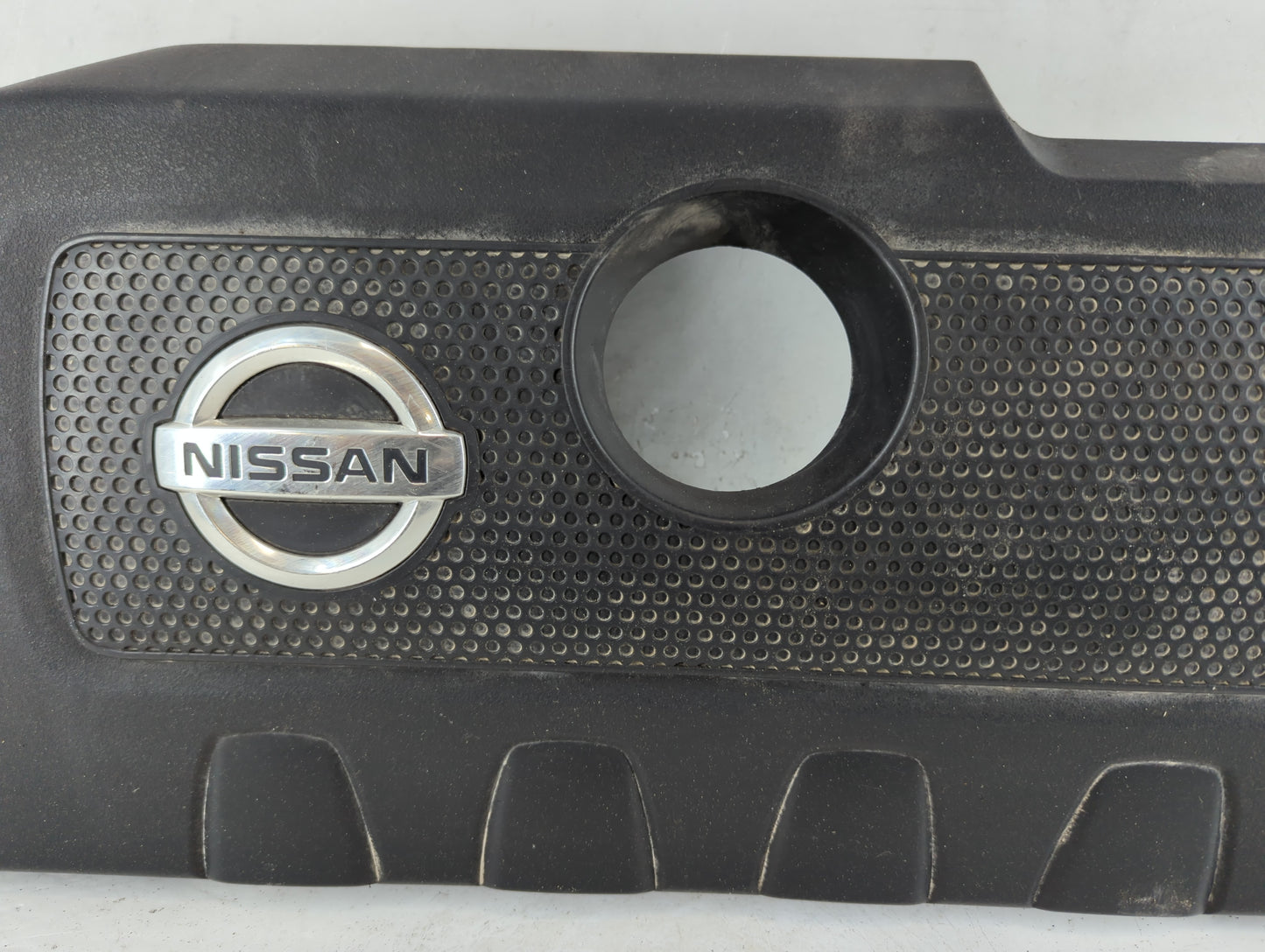 2014 Nissan Sentra Engine Cover 938026 - Oemusedautoparts1.com