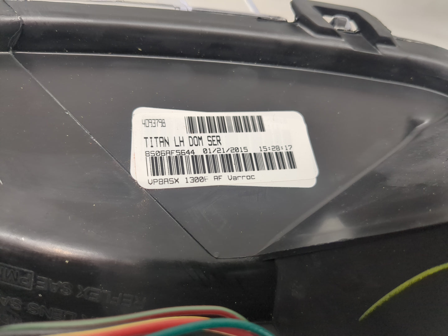 2014 Nissan Titan Driver Left Oem Head Light Headlight Lamp - Oemusedautoparts1.com