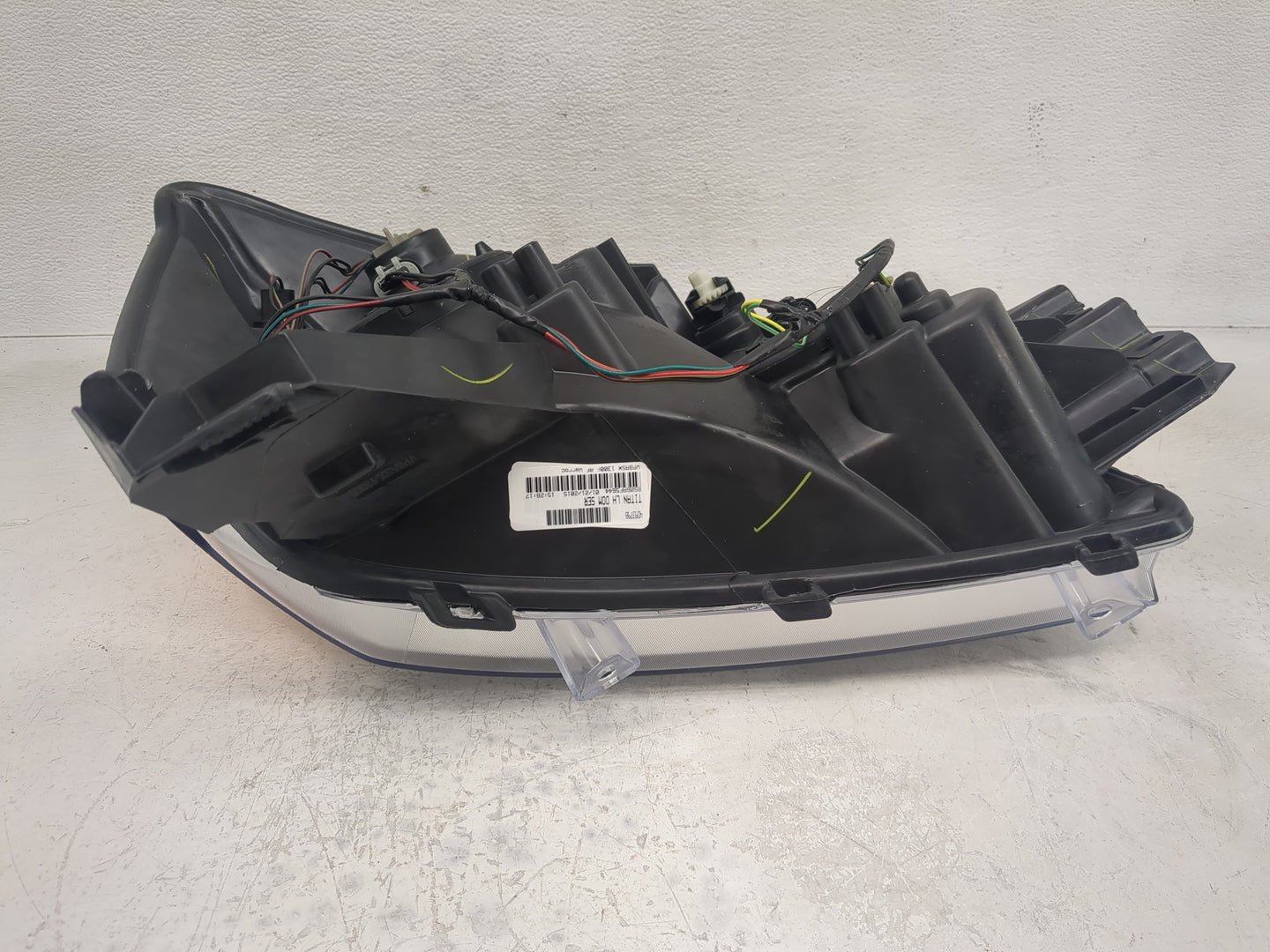2014 Nissan Titan Driver Left Oem Head Light Headlight Lamp - Oemusedautoparts1.com