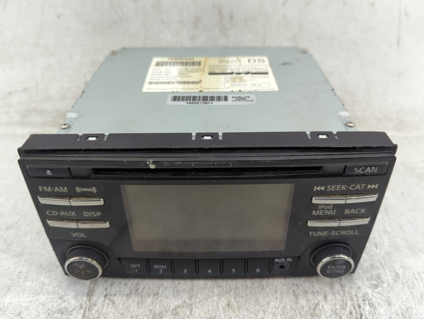2013-2014 Nissan Titan Radio AM FM Cd Player Receiver Replacement P/N:28185 9FM2A CQ-FN92E14J Fits Fits 2013 2014 OEM Used A