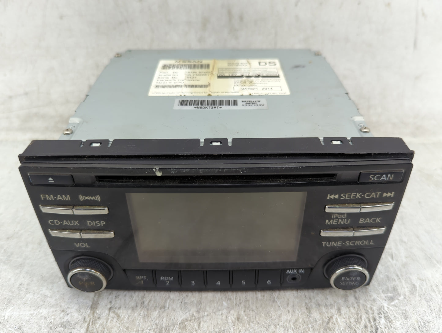 2013-2014 Nissan Titan Radio AM FM Cd Player Receiver Replacement P/N:28185 9FM2A CQ-FN92E14J Fits Fits 2013 2014 OEM Used A
