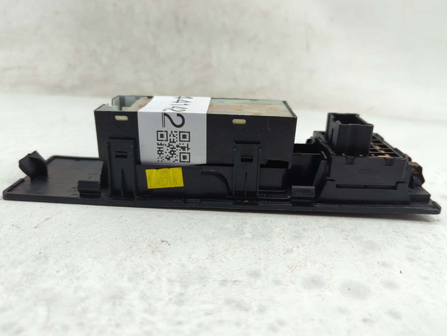 2004-2014 Nissan Titan Master Power Window Switch Replacement Driver Side Left Fits OEM Used Auto Parts - Oemusedautoparts1.