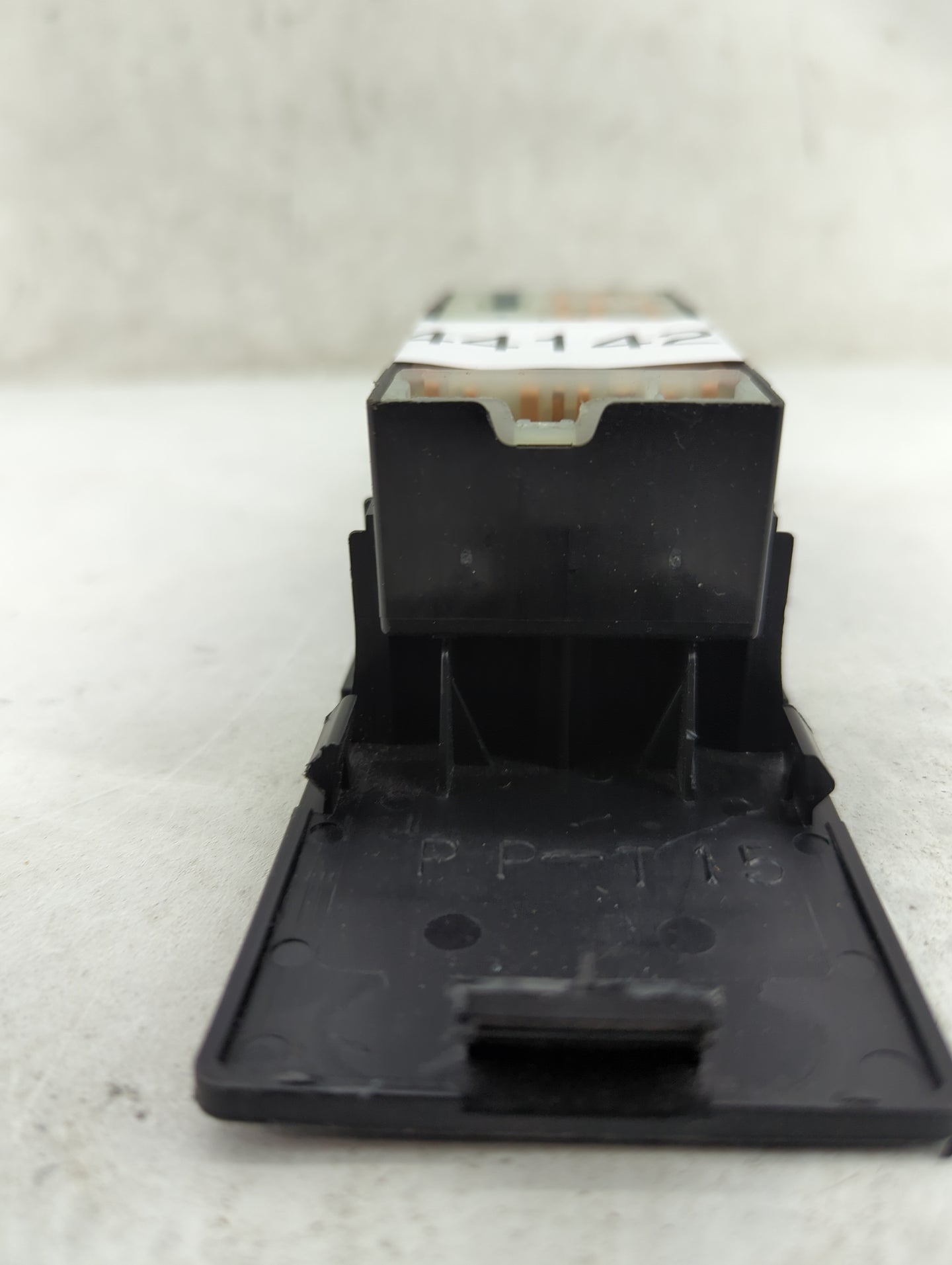 2004-2014 Nissan Titan Master Power Window Switch Replacement Driver Side Left Fits OEM Used Auto Parts - Oemusedautoparts1.