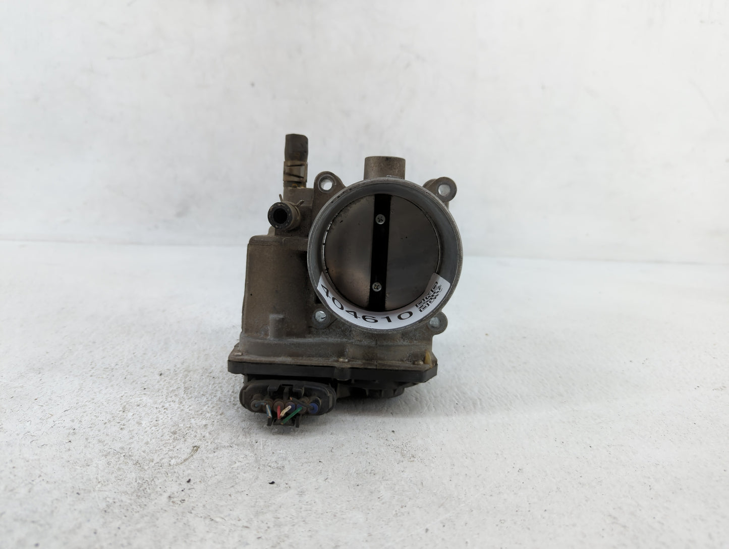 2013-2015 Nissan Titan Throttle Body P/N:16119 7S000 A 16119 7S000 C, 16119 7S000 D Fits Fits 2012 2013 2014 2015 2016 OEM U