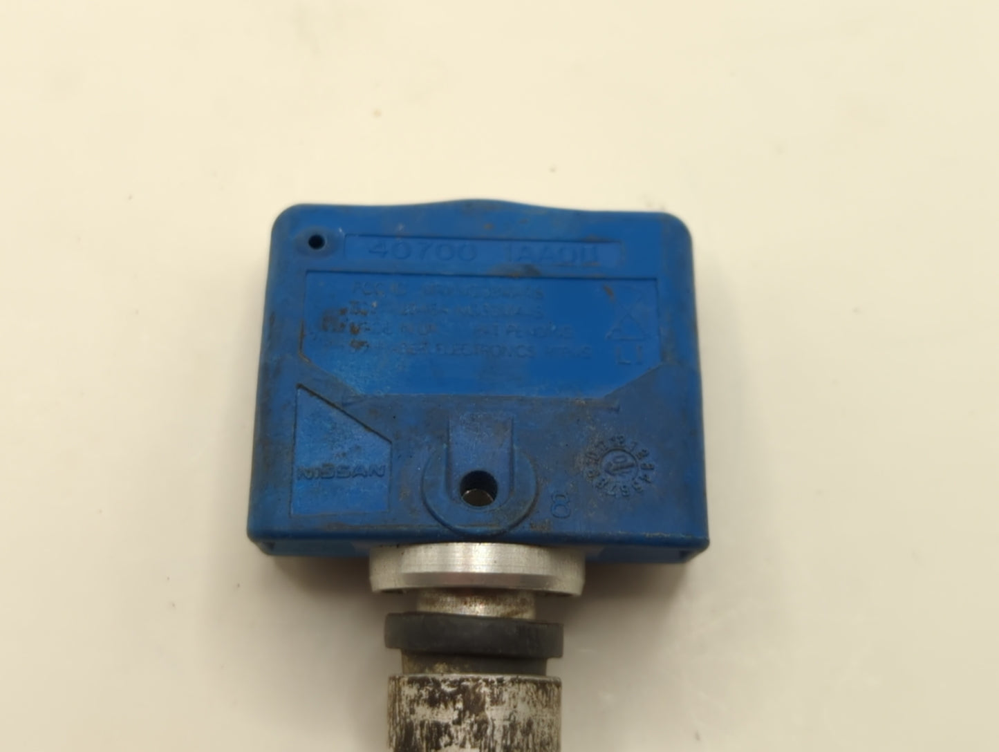 2014 Nissan Titan Tire Pressure Monitoring System Sensor Tpms - Oemusedautoparts1.com