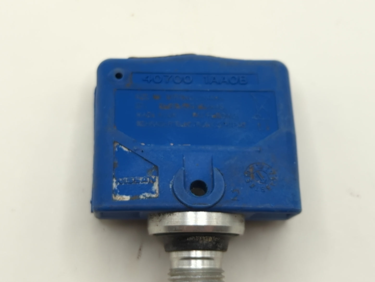 2014 Nissan Titan Tire Pressure Monitoring System Sensor Tpms - Oemusedautoparts1.com