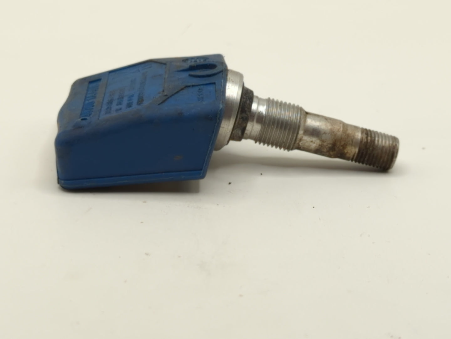 2014 Nissan Titan Tire Pressure Monitoring System Sensor Tpms - Oemusedautoparts1.com