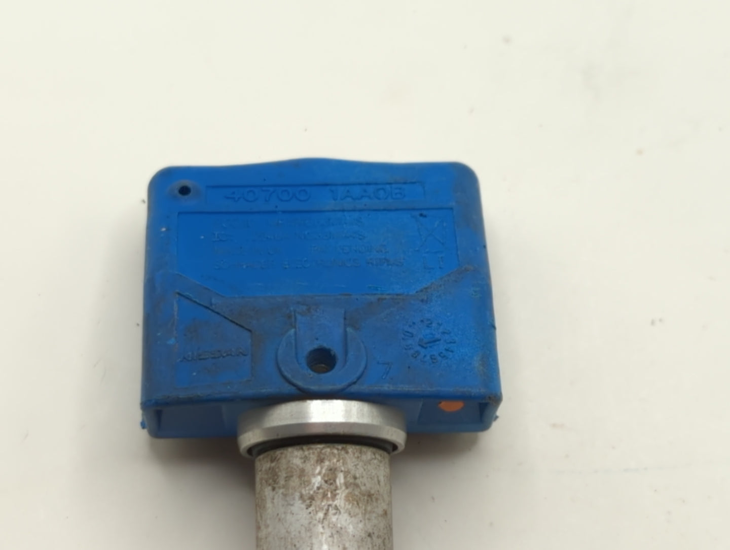 2014 Nissan Titan Tire Pressure Monitoring System Sensor Tpms - Oemusedautoparts1.com