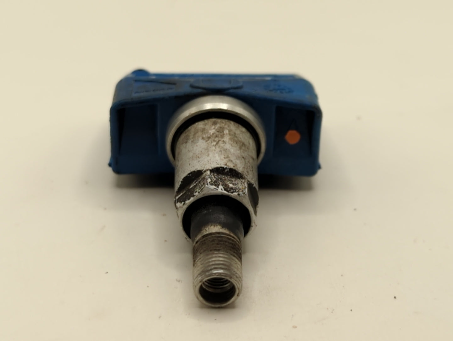 2014 Nissan Titan Tire Pressure Monitoring System Sensor Tpms - Oemusedautoparts1.com