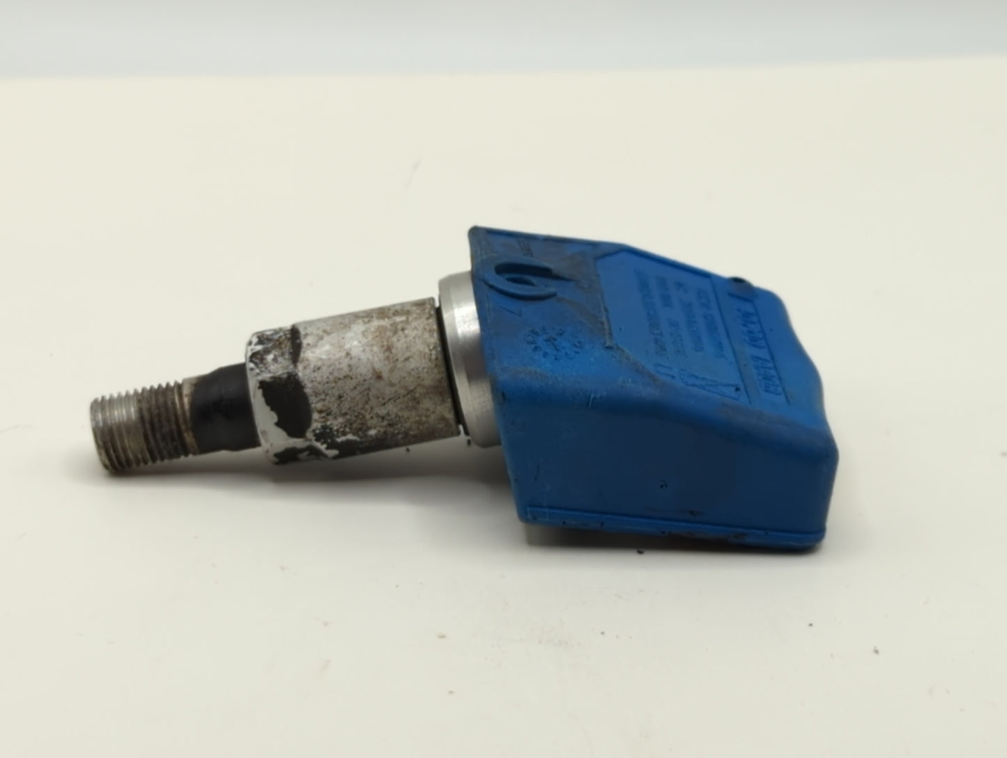 2014 Nissan Titan Tire Pressure Monitoring System Sensor Tpms - Oemusedautoparts1.com