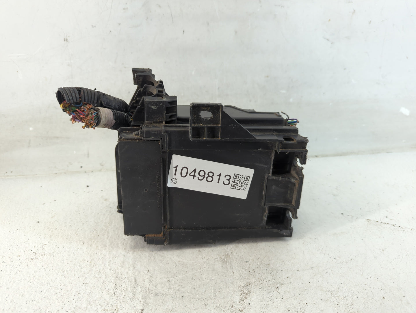2013-2019 Nissan Versa Fusebox Fuse Box Panel Relay Module Fits Fits 2013 2014 2015 2016 2017 2018 2019 OEM Used Auto Parts 