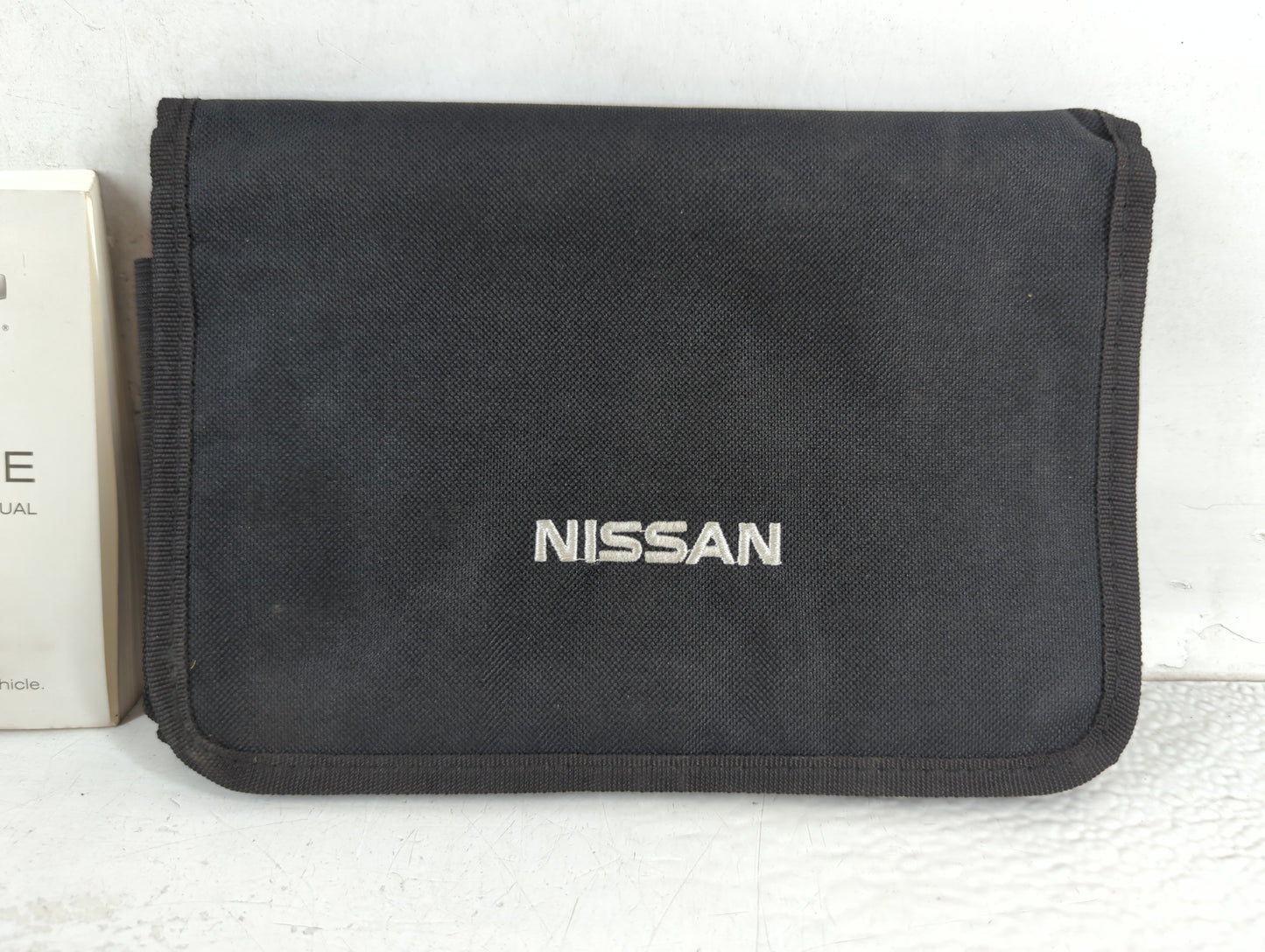 2014 Nissan Versa Owners Manual Book Guide P/N:OM14E 0E12U0 OEM Used Auto Parts - Oemusedautoparts1.com