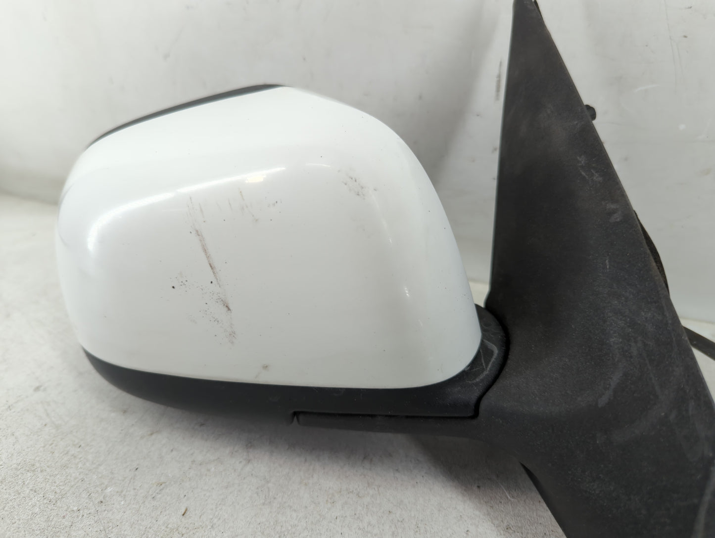 2012-2014 Nissan Versa Passenger Side View Mirror - Right Door Mirror OEM Used - Oemusedautoparts1.com