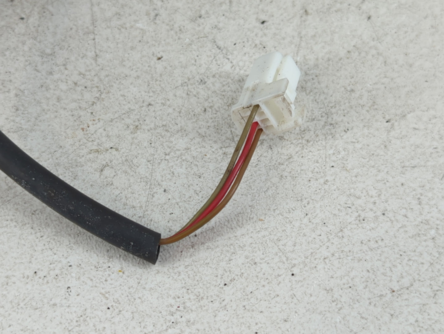 2012-2014 Nissan Versa Passenger Side View Mirror - Right Door Mirror OEM Used - Oemusedautoparts1.com