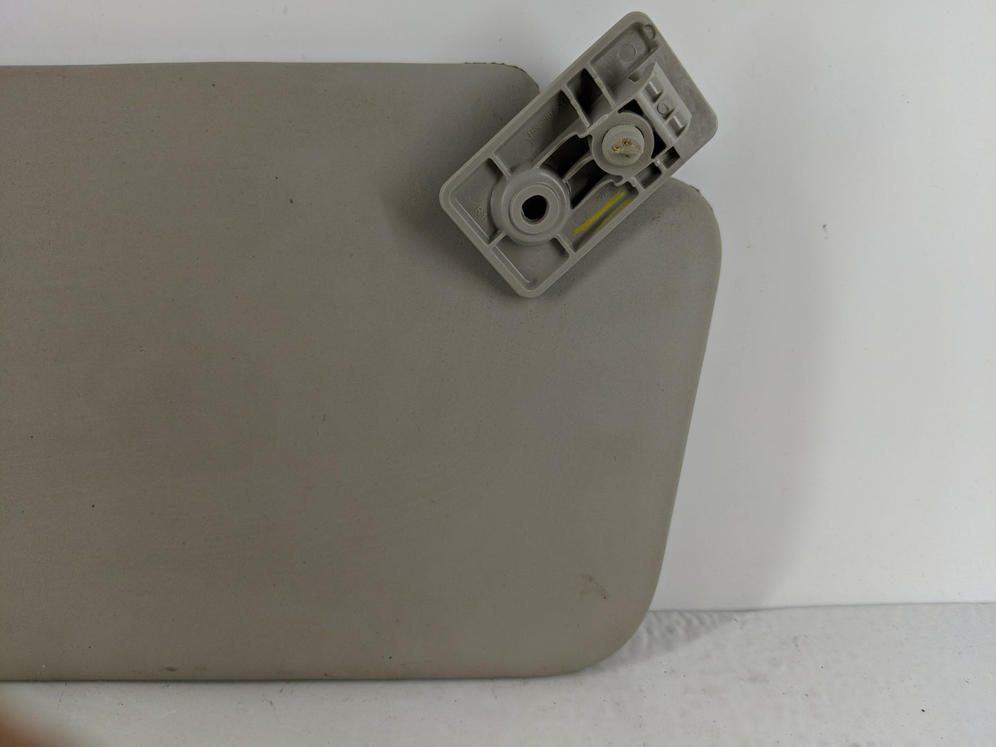 2013-2015 Nissan Versa Sun Visor Shade Replacement Passenger Right Mirror Fits Fits 2013 2014 2015 OEM Used Auto Parts - Oem