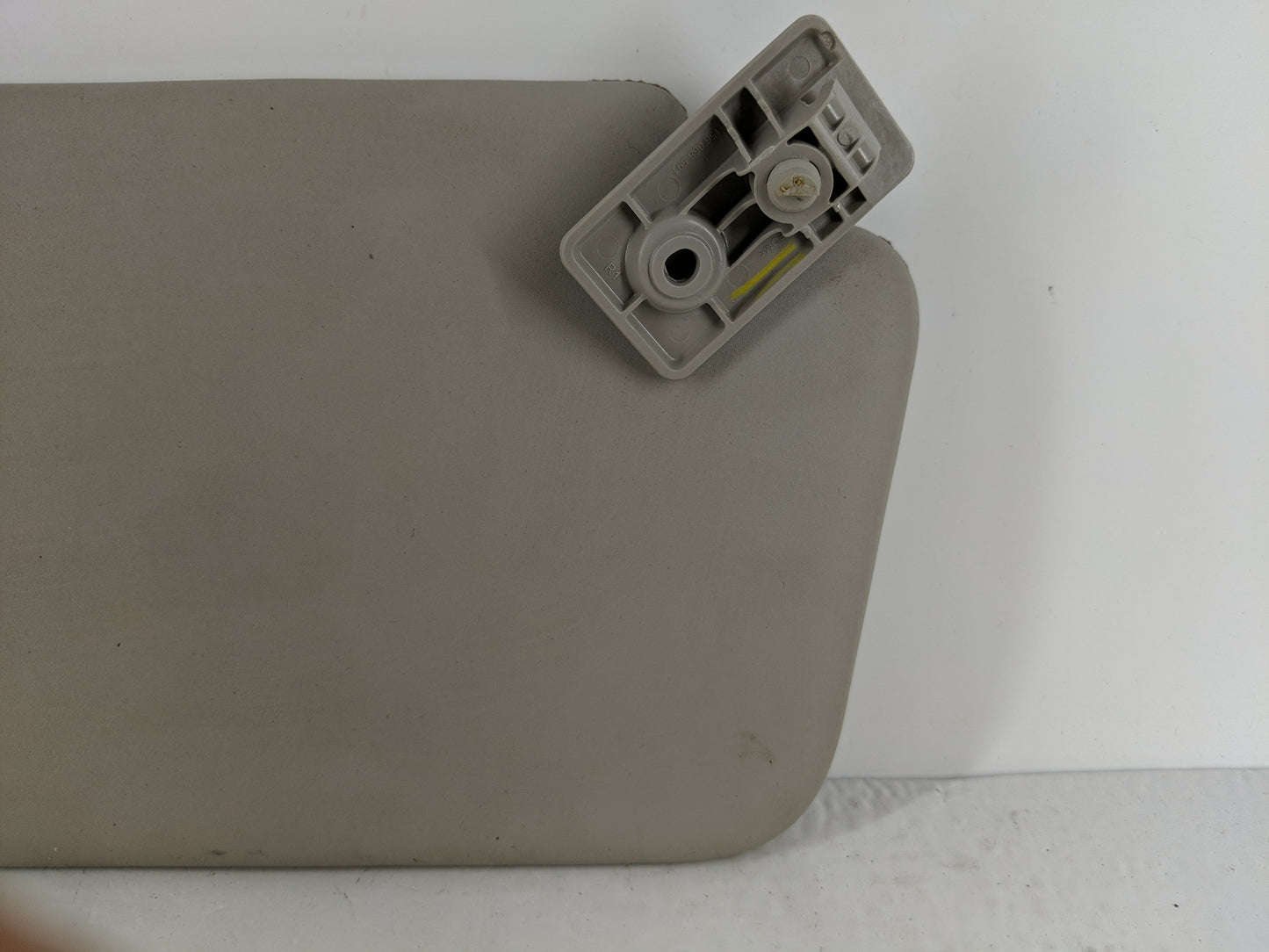 2013-2015 Nissan Versa Sun Visor Shade Replacement Passenger Right Mirror Fits Fits 2013 2014 2015 OEM Used Auto Parts - Oem