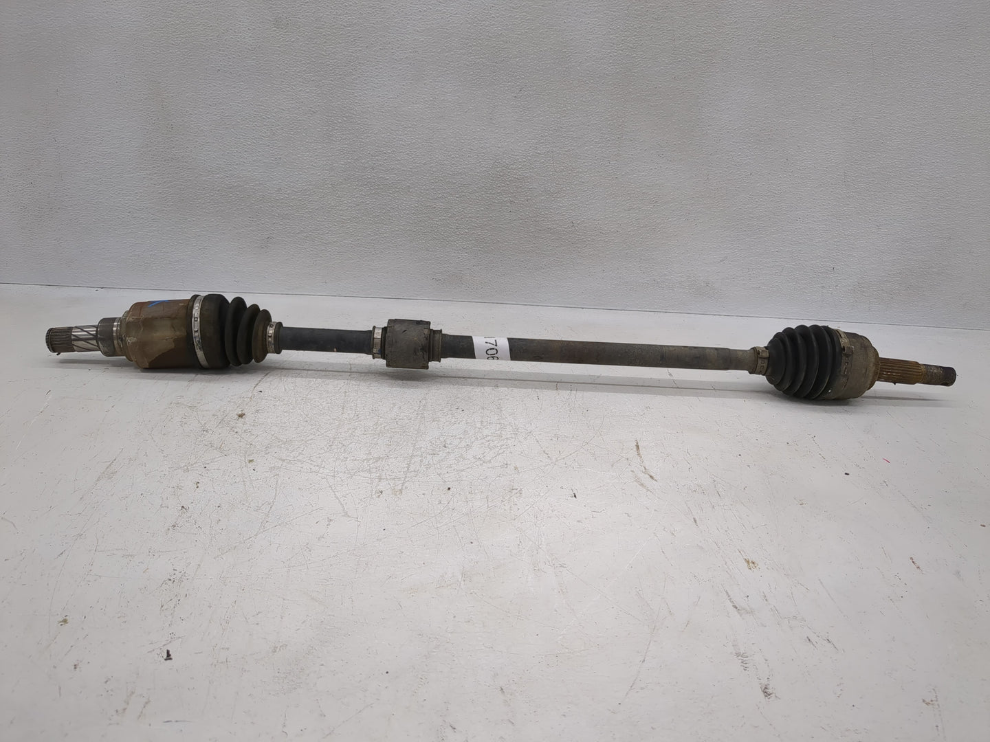 2012-2019 Nissan Versa Axle Shaft Front Passenger Cv C/v - Oemusedautoparts1.com