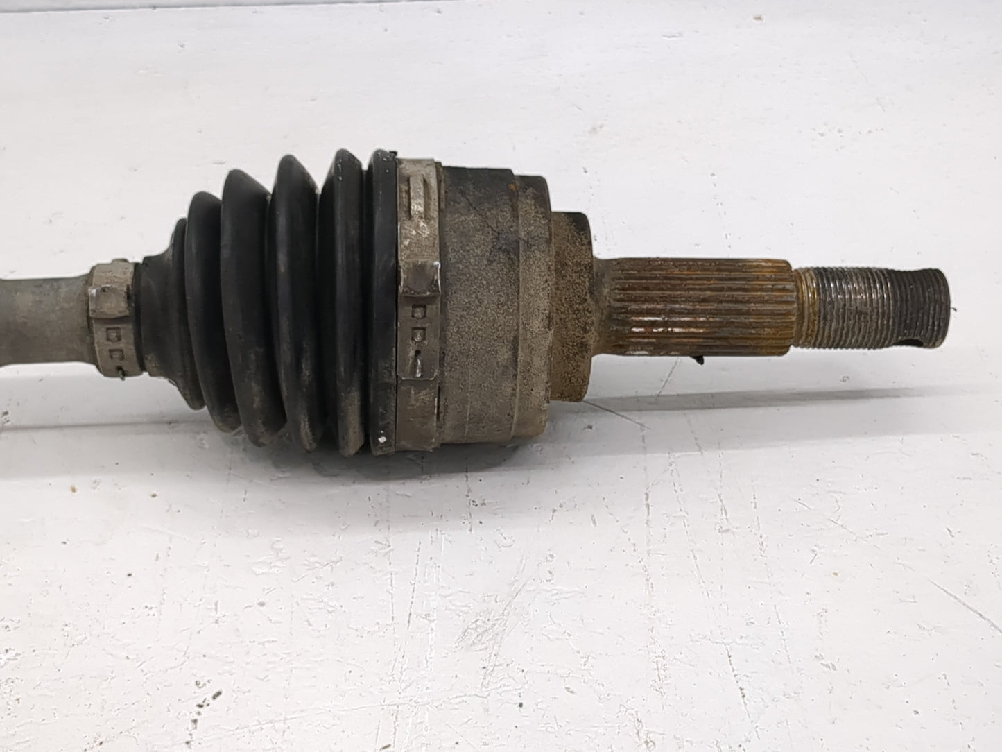 2012-2019 Nissan Versa Axle Shaft Front Passenger Cv C/v - Oemusedautoparts1.com