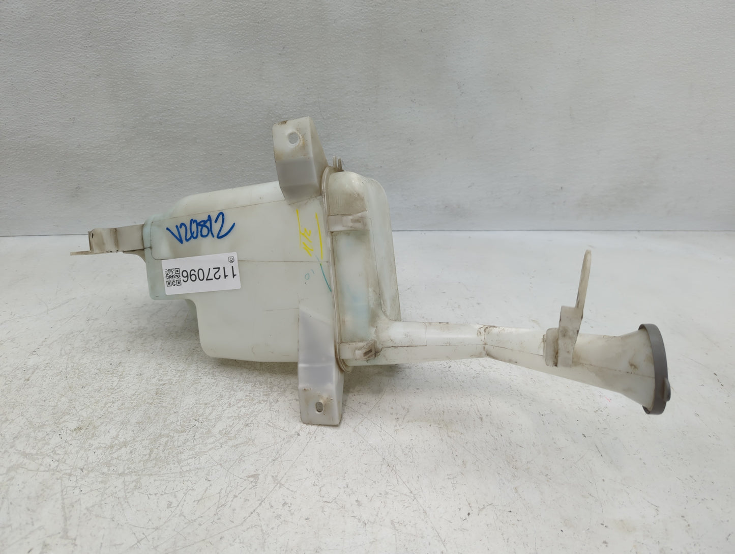 2012-2019 Nissan Versa Windshield Washer Fluid Reservoir Bottle Oem - Oemusedautoparts1.com