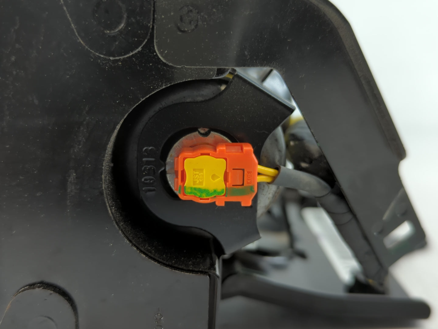 2012-2018 Nissan Versa Air Bag Passenger Right Dashboard OEM Fits Fits 2012 2013 2014 2015 2016 2017 2018 OEM Used Auto Part