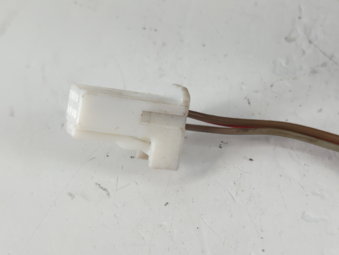2012-2014 Nissan Versa Driver Side View Mirror - Left Door Mirror OEM Used - Oemusedautoparts1.com