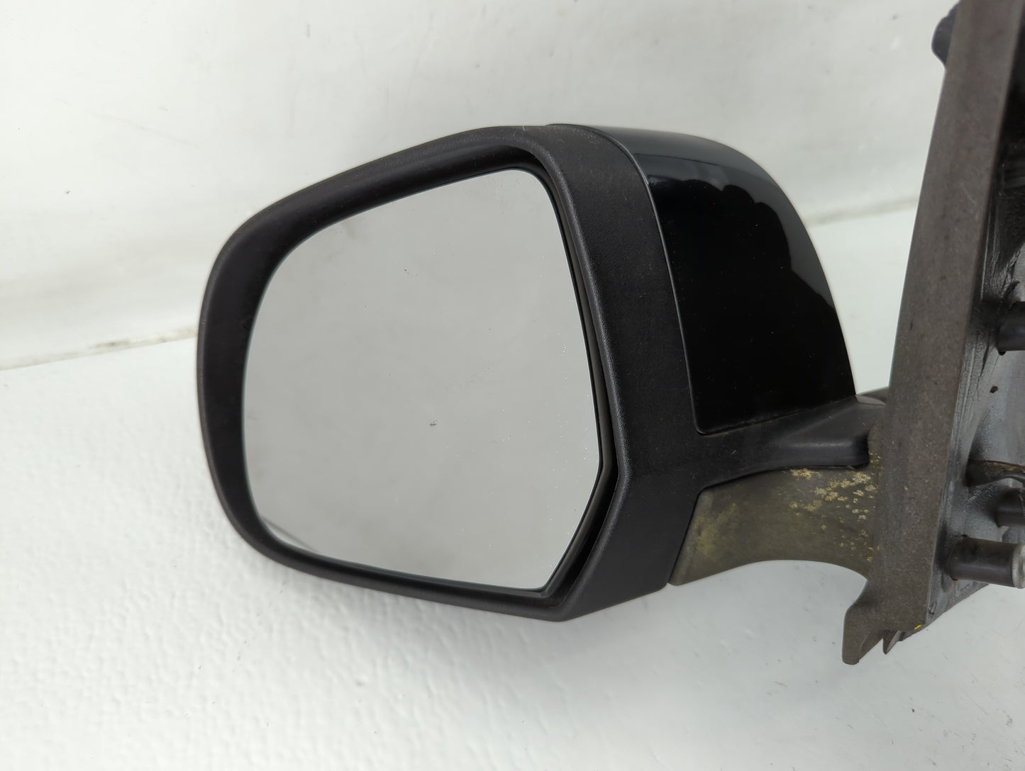2012-2014 Nissan Versa Driver Side View Mirror - Left Door Mirror OEM Used - Oemusedautoparts1.com