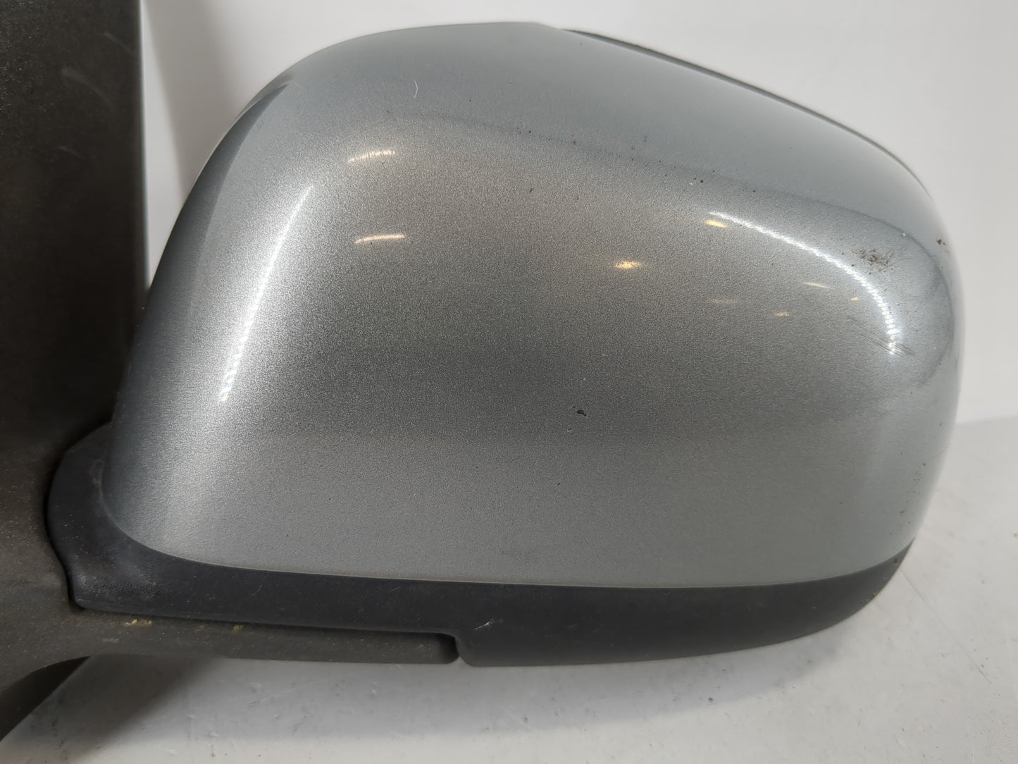 2012-2014 Nissan Versa Driver Side View Mirror - Left Door Mirror OEM Used - Oemusedautoparts1.com