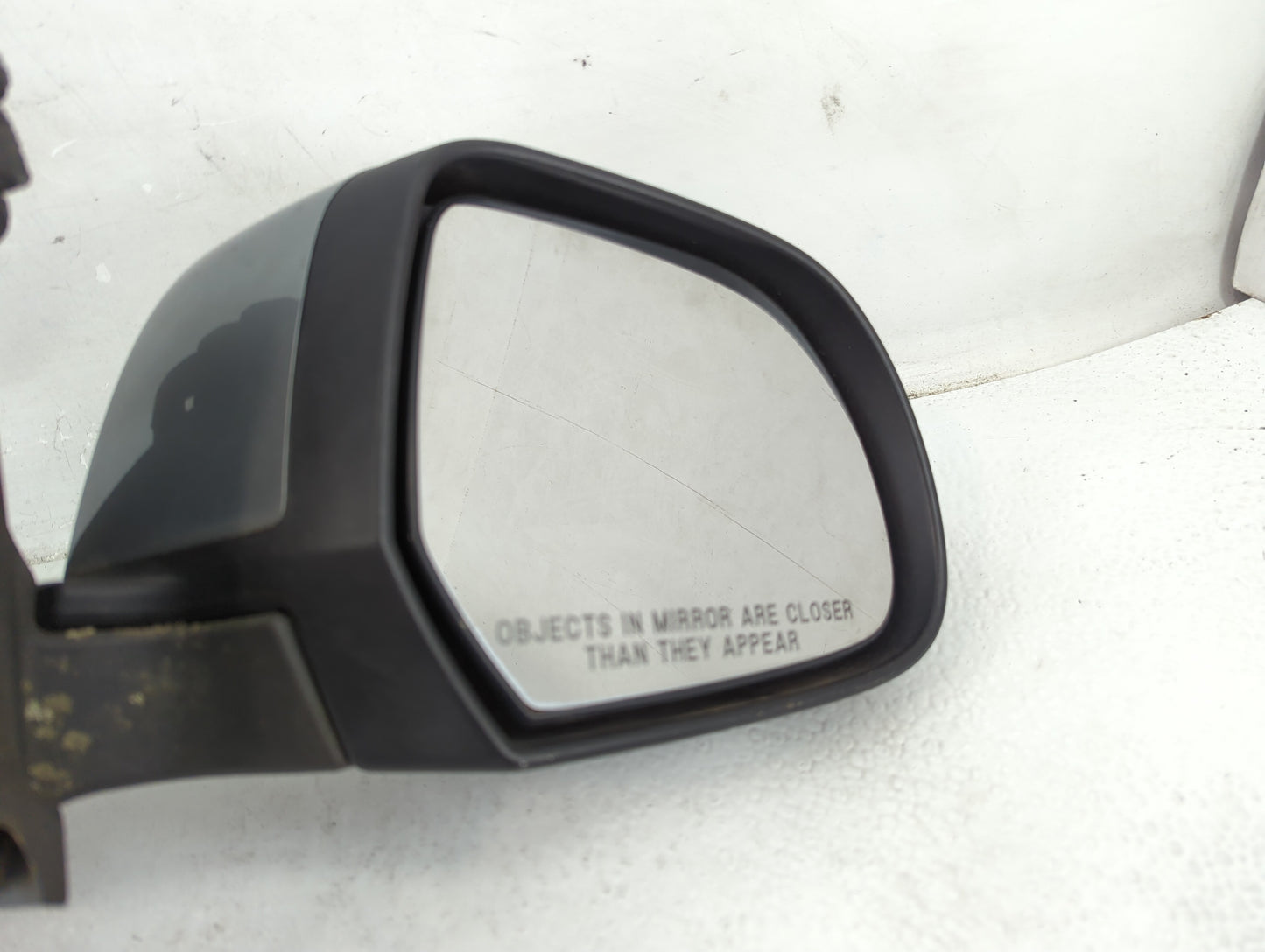 2012-2014 Nissan Versa Passenger Side View Mirror - Right Door Mirror OEM Used - Oemusedautoparts1.com