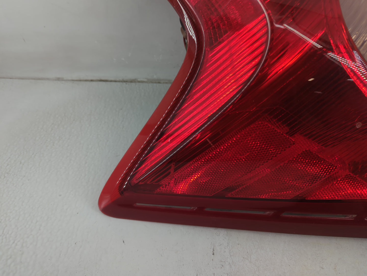 2014-2019 Nissan Versa Tail Light Assembly Driver Left OEM P/N:265553WC0A Fits Fits 2014 2015 2016 2017 2018 2019 OEM Used A