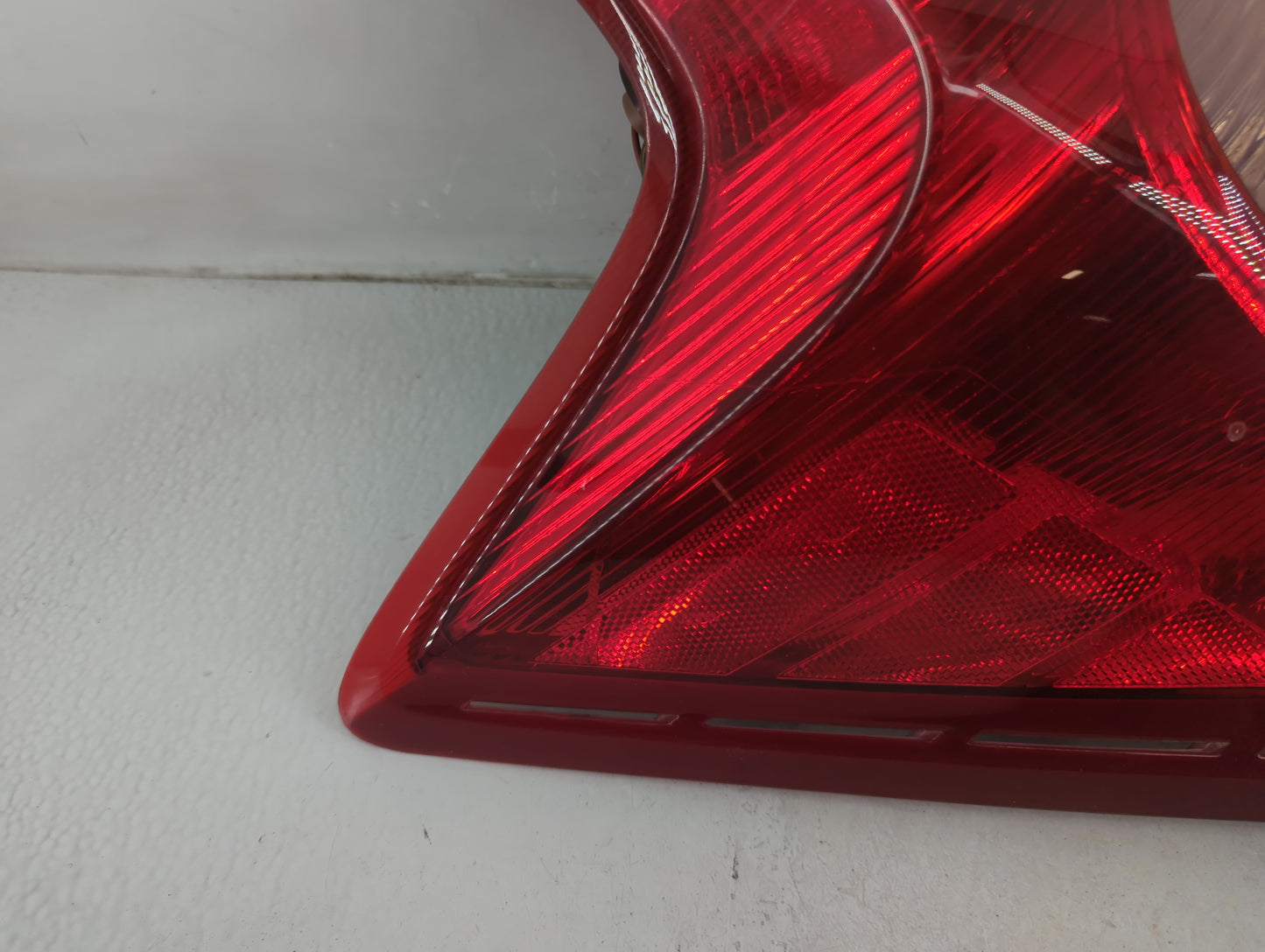2014-2019 Nissan Versa Tail Light Assembly Driver Left OEM P/N:265553WC0A Fits Fits 2014 2015 2016 2017 2018 2019 OEM Used A