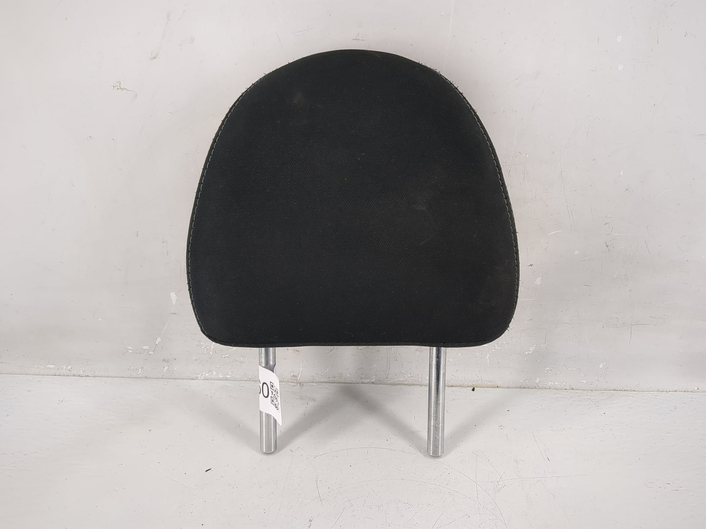 2014 Nissan Versa Headrest Head Rest Front Driver Passenger Seat Fits OEM Used Auto Parts - Oemusedautoparts1.com