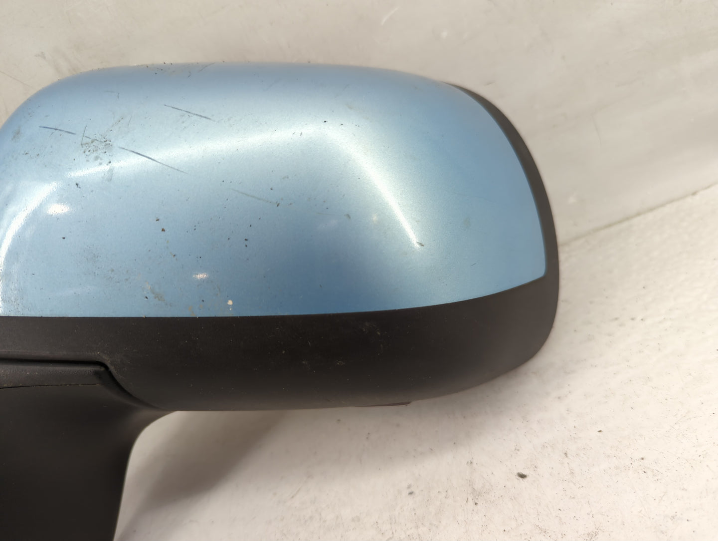 2014 Nissan Versa Side Mirror Replacement Driver Left View Door Mirror P/N:2037 5001 Fits OEM Used Auto Parts - Oemusedautop