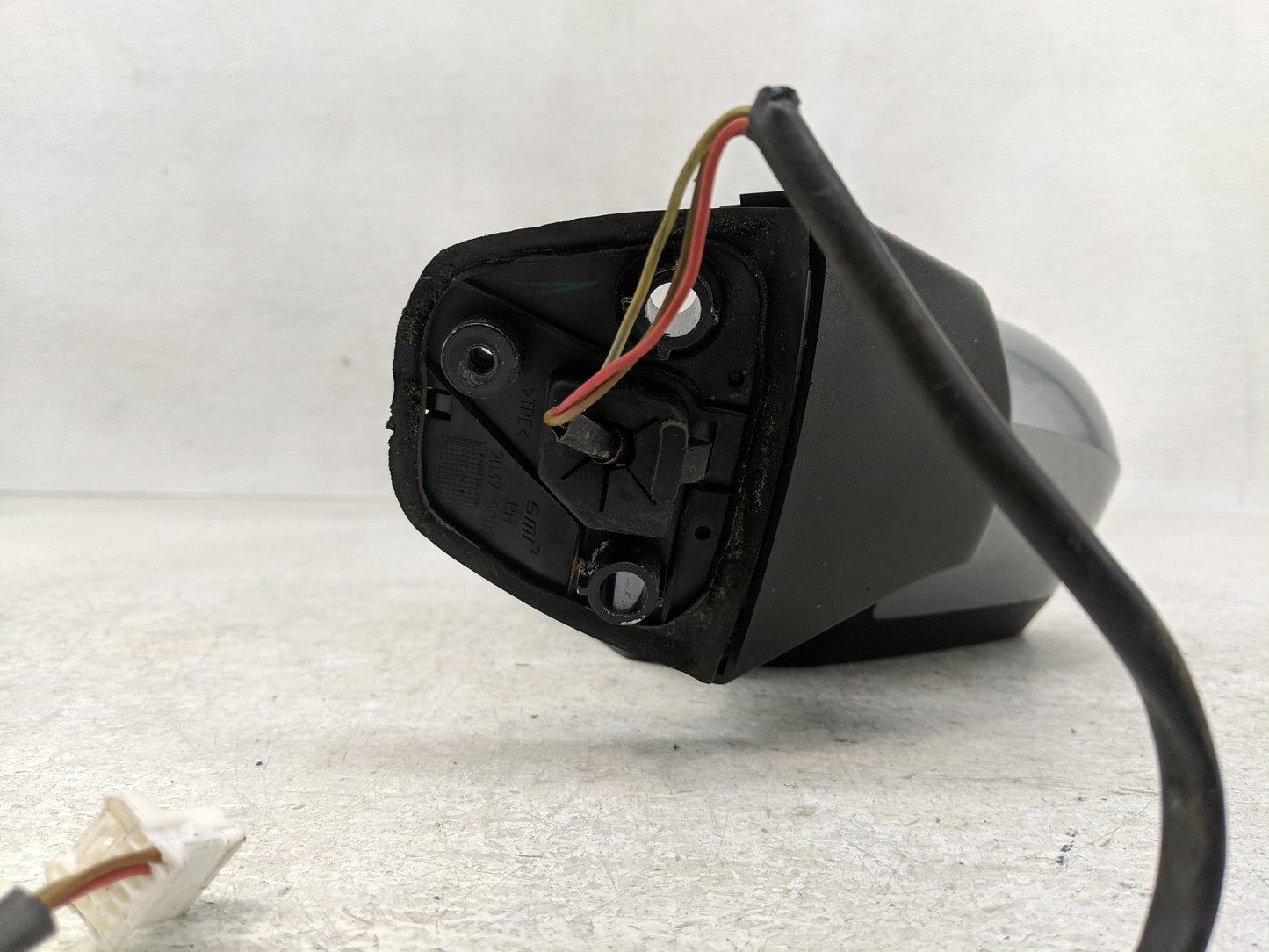 2014 Nissan Versa Side Mirror Replacement Passenger Right View Door Mirror P/N:2037 5002 Fits OEM Used Auto Parts - Oemuseda