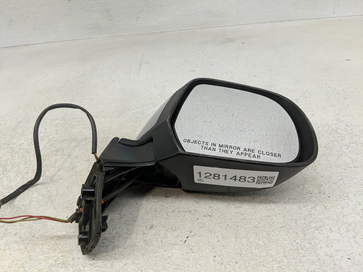 2014 Nissan Versa Side Mirror Replacement Passenger Right View Door Mirror P/N:2037 5002 Fits OEM Used Auto Parts - Oemuseda